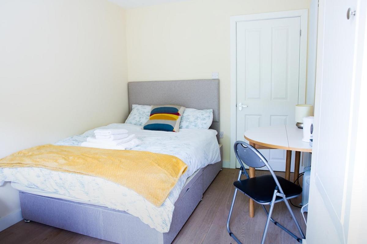 New Snug Doubleensuite In Central Forest Row Luaran gambar